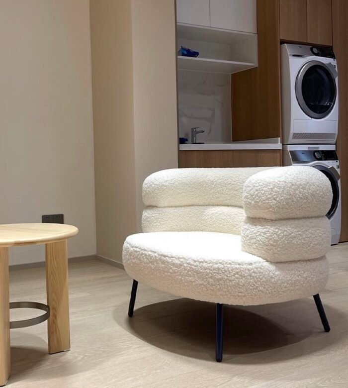 Internet celebrity high-grade lambskin lazy sofa chair, antique Italian single-person leisure makeup chair, dressing table chair, lambskin sponge cushion - Image 4