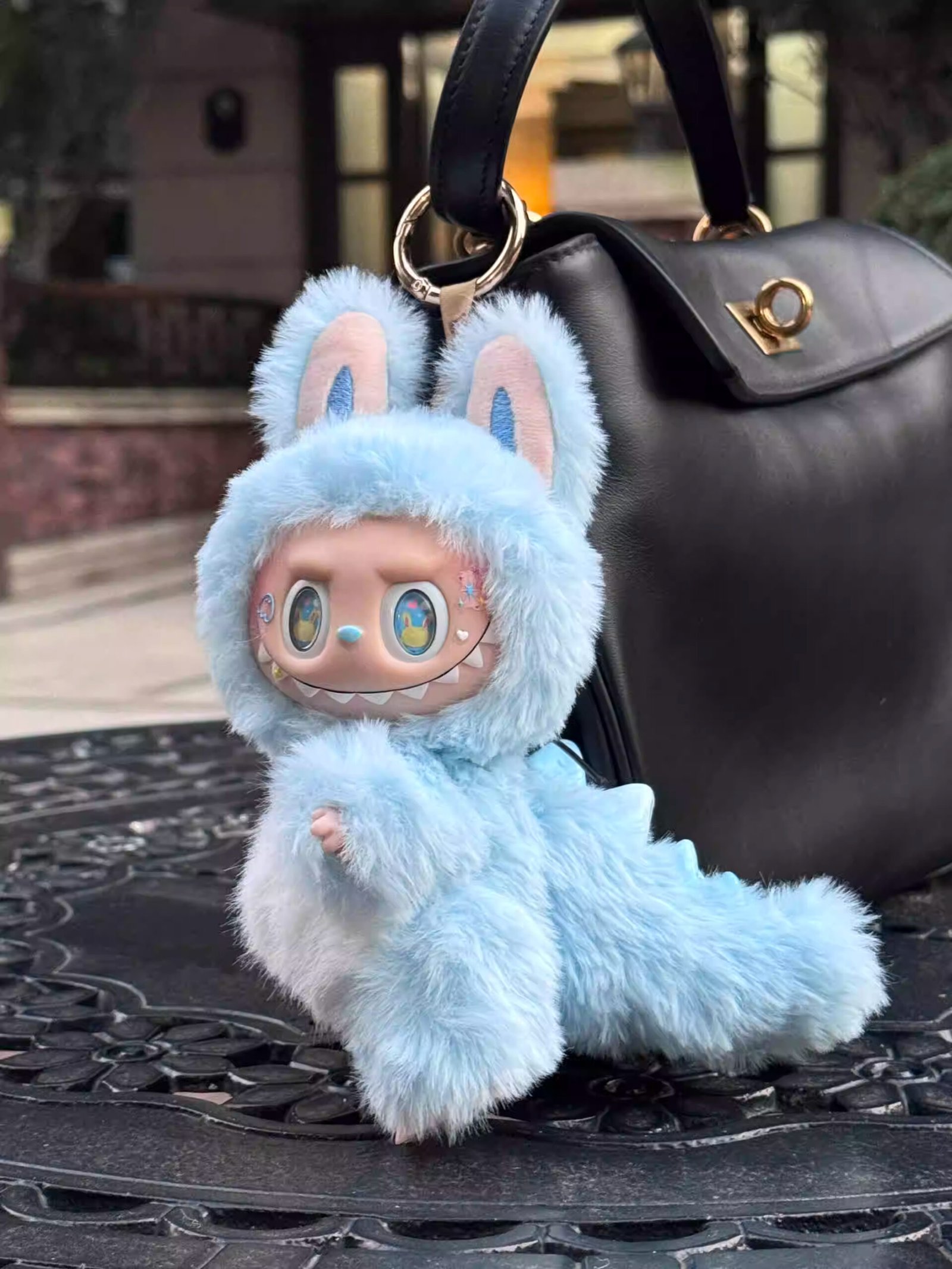 Ice Blue ZIMOMO Genuine POP MART Modified Vinyl Dolls